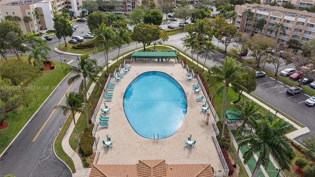 9525 Weldon Cir H205, Tamarac, FL 33321