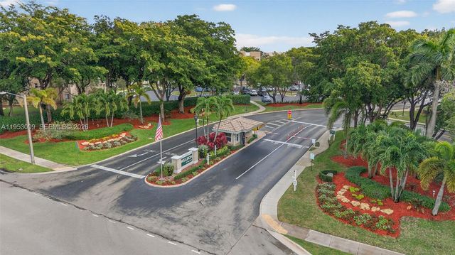 9525 Weldon Cir H205, Tamarac, FL 33321