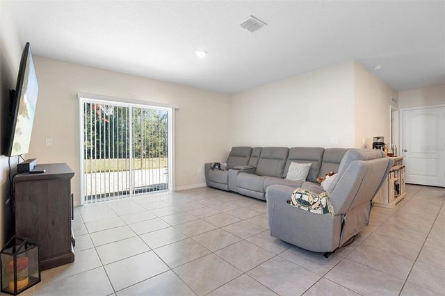 142 VICTORIA OAKS BOULEVARD, Deland, FL 32724