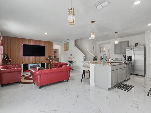 2085 DOE RUN DRIVE, Davenport, FL 33837