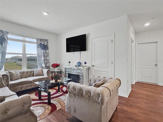 2085 DOE RUN DRIVE, Davenport, FL 33837