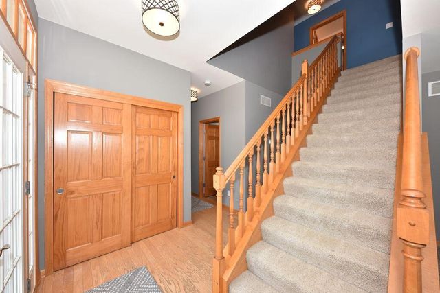 505 Acacia DRIVE, Grafton, WI 53024