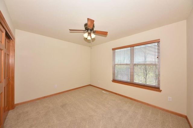 505 Acacia DRIVE, Grafton, WI 53024