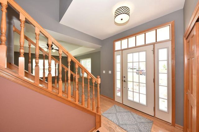 505 Acacia DRIVE, Grafton, WI 53024