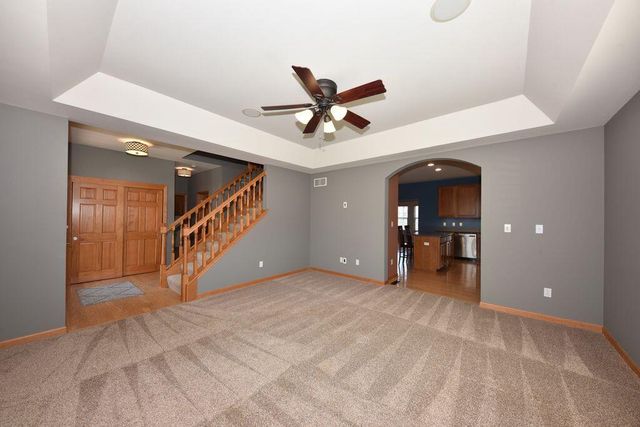 505 Acacia DRIVE, Grafton, WI 53024