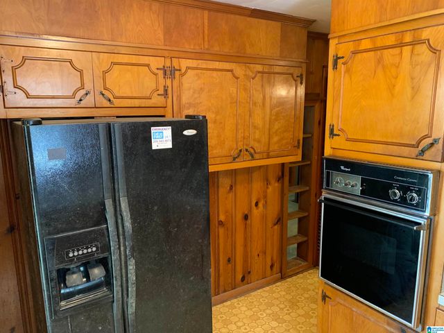 617 HILLTOP AVENUE, Warrior, AL 35180