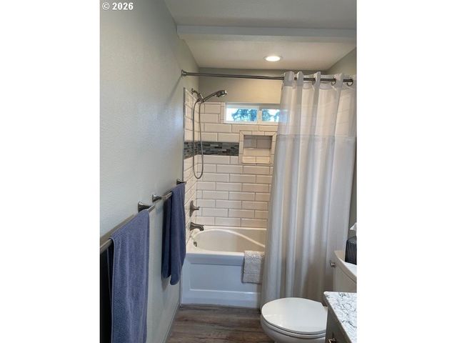 6904 Ne 70TH St, Vancouver, WA 98661