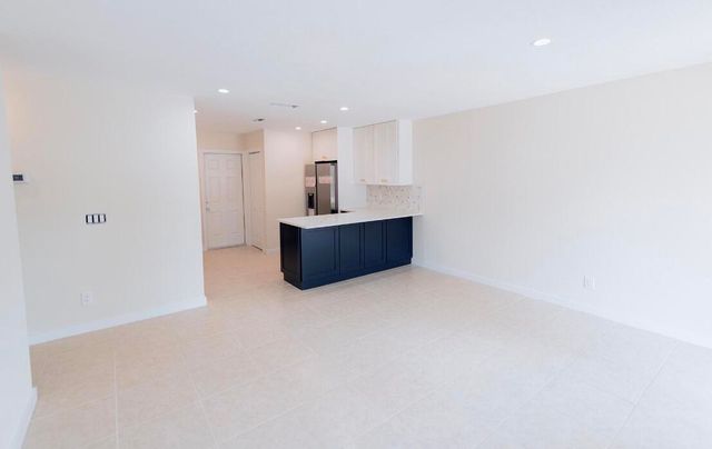 1867 Windsor Drive, North Palm Beach, FL 33408