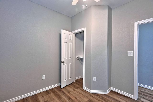 11913 Nelwood, Willis, TX 77318