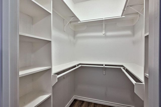 11913 Nelwood, Willis, TX 77318