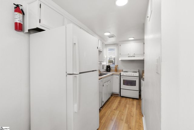 3706 E North C7 Street, Greenville, SC 29615