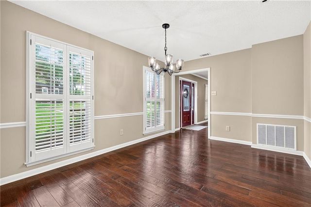 1251 Spring Valley Drive E, Mobile, AL 36693