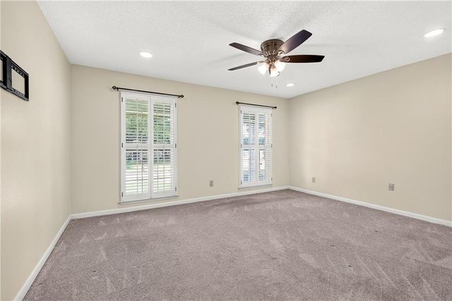 1251 Spring Valley Drive E, Mobile, AL 36693