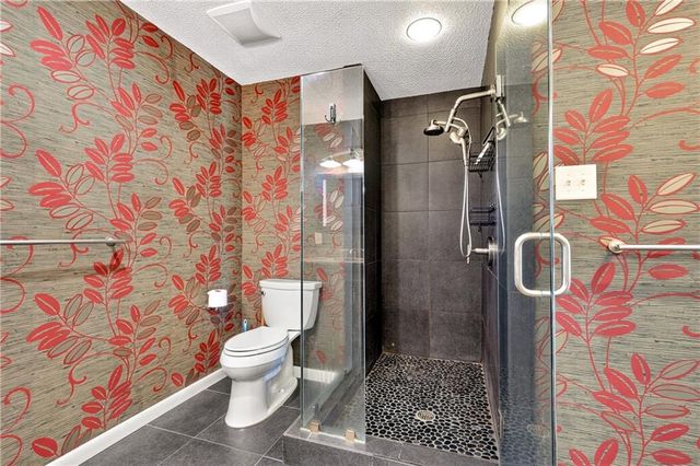 1251 Spring Valley Drive E, Mobile, AL 36693