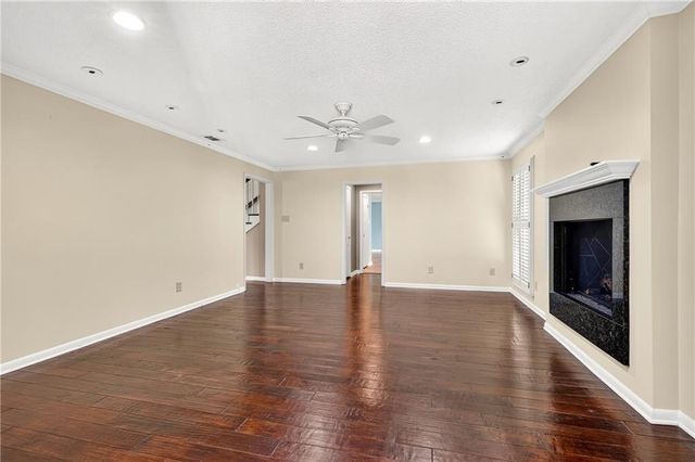 1251 Spring Valley Drive E, Mobile, AL 36693