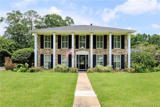 1251 Spring Valley Drive E, Mobile, AL 36693