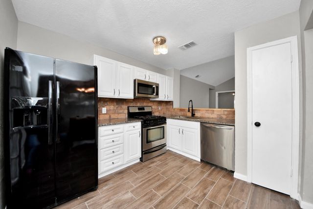 22303 Acorn Chase Drive, Spring, TX 77389