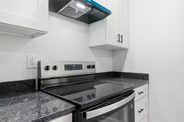 141 W 15th Avenue, Homestead, PA 15120