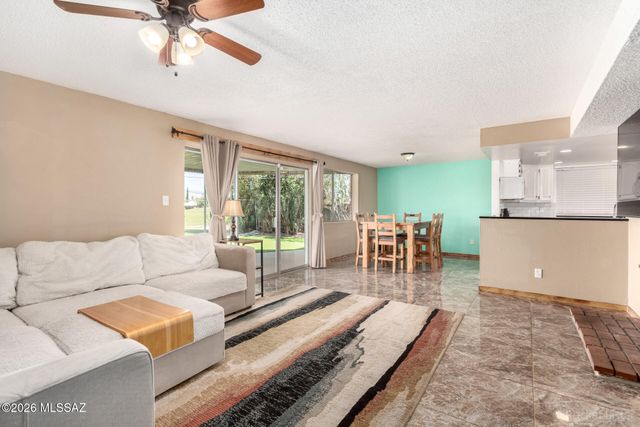 8933 E Pine Valley Drive, Tucson, AZ 85710