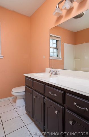 312 Meadowlark Lane, Durant, OK 74701