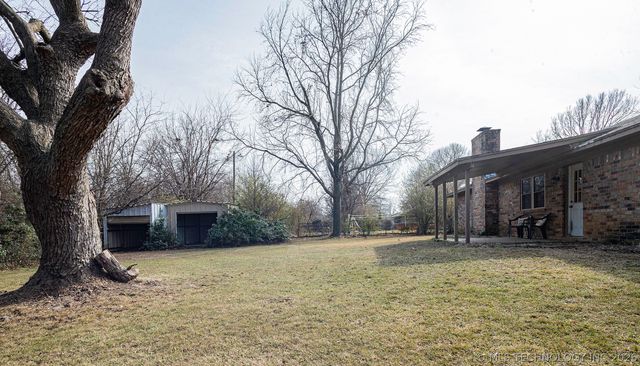 312 Meadowlark Lane, Durant, OK 74701