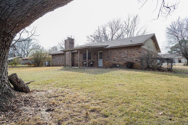 312 Meadowlark Lane, Durant, OK 74701