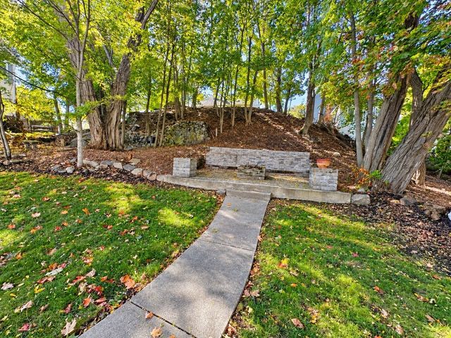 57 Melvin 1, Wakefield, MA 01880
