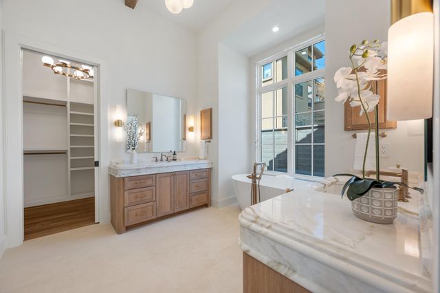 2114 W 11th ST, Austin, TX 78703