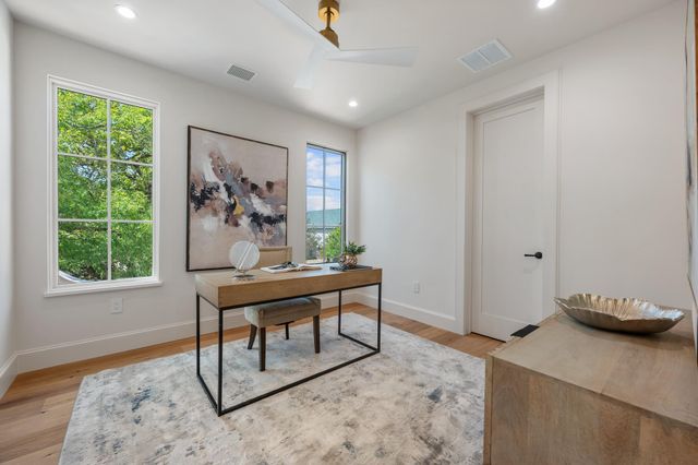 2114 W 11th ST, Austin, TX 78703
