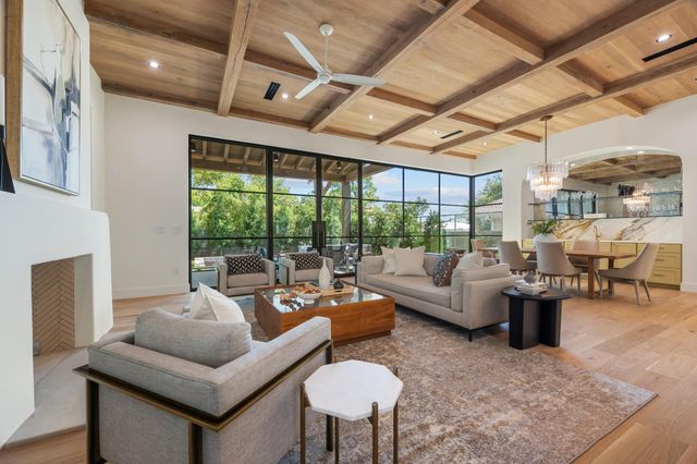 2114 W 11th ST, Austin, TX 78703