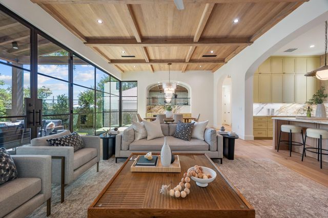 2114 W 11th ST, Austin, TX 78703