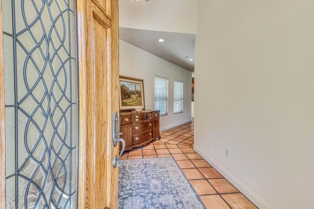 17650 Olson Place, Salinas, CA 93907