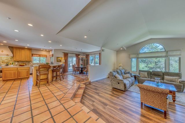 17650 Olson Place, Salinas, CA 93907