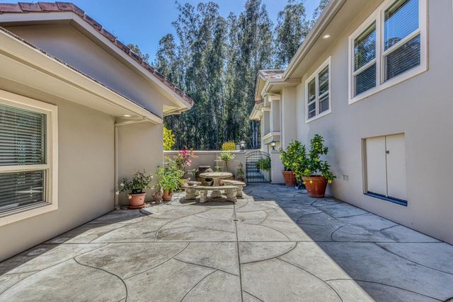 17650 Olson Place, Salinas, CA 93907