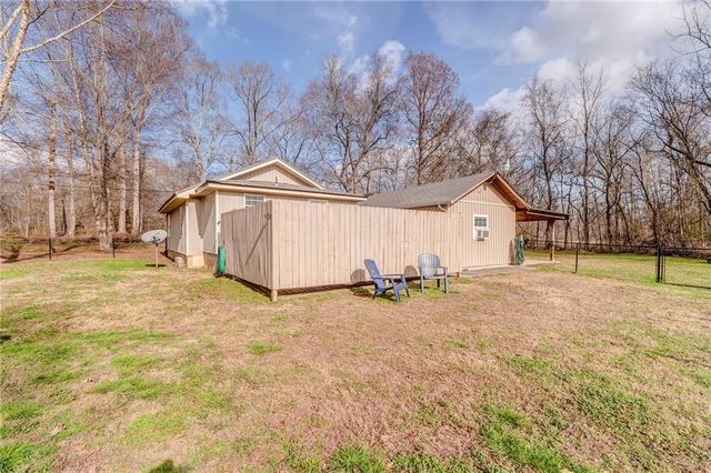 264 Pocket NW Road, Sugar Valley, GA 30746