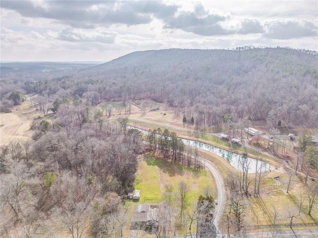 264 Pocket NW Road, Sugar Valley, GA 30746