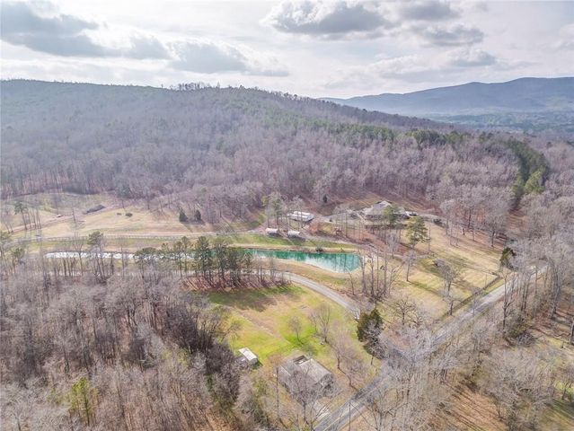 264 Pocket NW Road, Sugar Valley, GA 30746