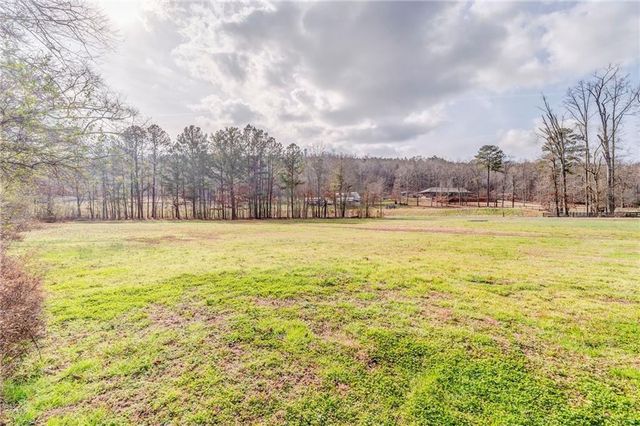 264 Pocket NW Road, Sugar Valley, GA 30746