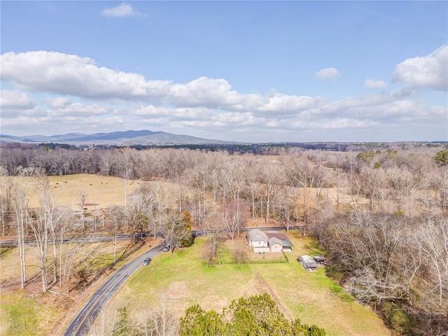 264 Pocket NW Road, Sugar Valley, GA 30746