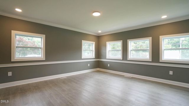500 E Mcneill Street, Lillington, NC 27546