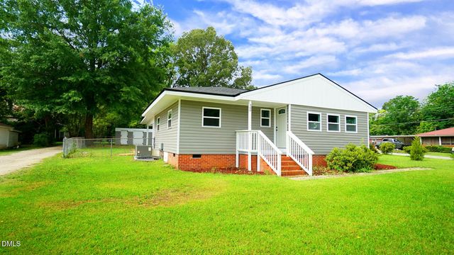 500 E Mcneill Street, Lillington, NC 27546