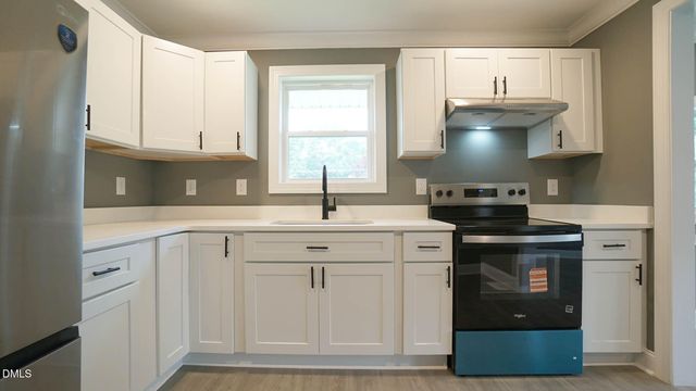 500 E Mcneill Street, Lillington, NC 27546