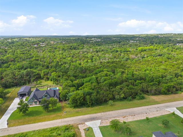 1057 Preserve Street, Weatherford, TX 76085