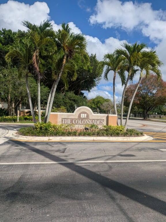 719 NW 92nd Avenue 719, Plantation, FL 33324