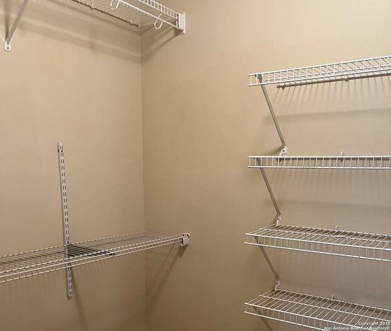 8011 Rio Niebla, San Antonio, TX 78249