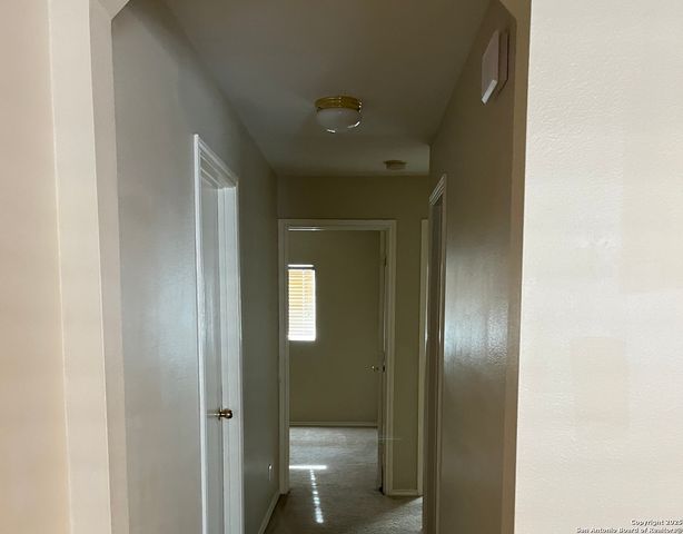 8011 Rio Niebla, San Antonio, TX 78249