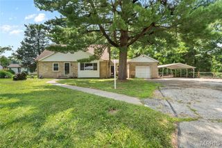 326 Hollywood Heights Road, Caseyville, IL 62232