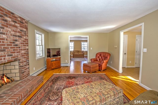 44 Oxbow Lane, South Windsor, CT 06074