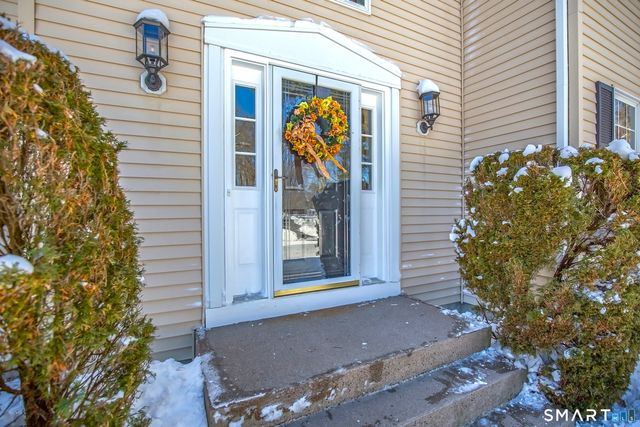 44 Oxbow Lane, South Windsor, CT 06074