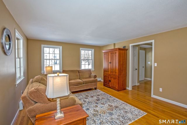 44 Oxbow Lane, South Windsor, CT 06074